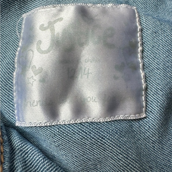 🦩5/$30🦩 Girls Justice Crop Jean Jacket - Picture 3 of 3